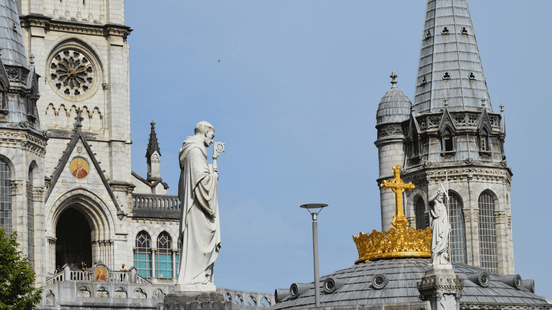 Pellegrinaggio per Lourdes, Scopri la Storia di Lourdes e delle sue apparizioni