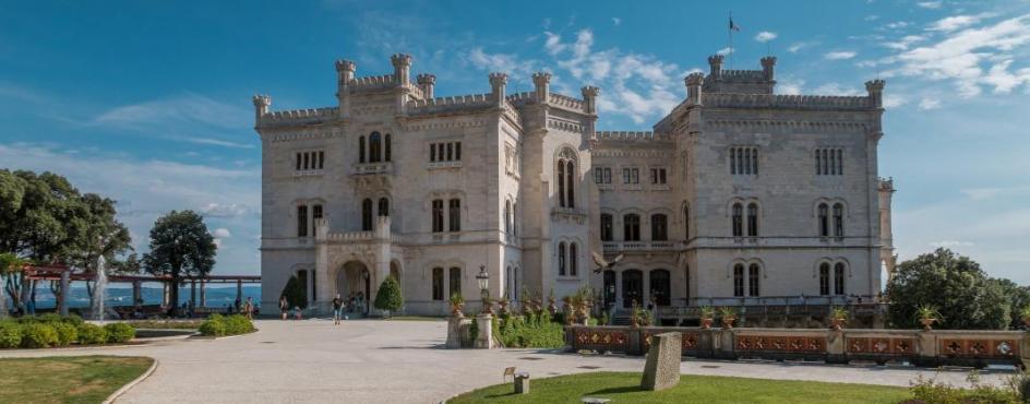 Friuli Venezia Giulia con Trieste, il Castello di Miramare e Aquileia
